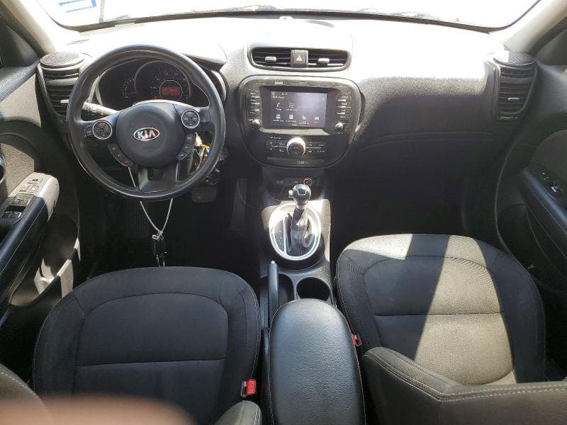 2019 KIA SOUL + 8