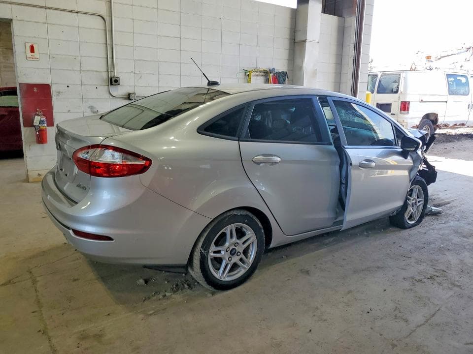 2017 FORD FIESTA SE 3
