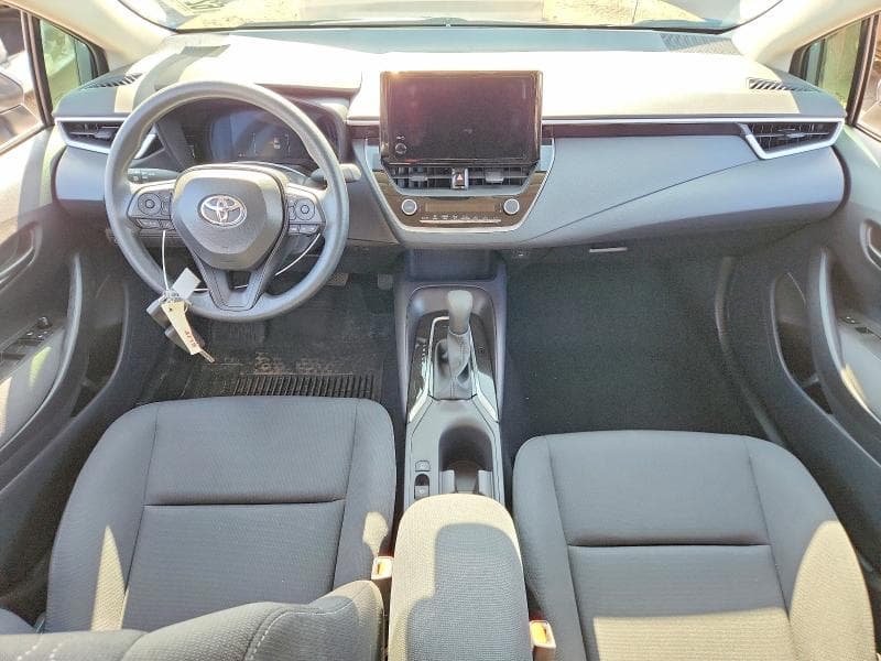 2026 TOYOTA COROLLA LE 8