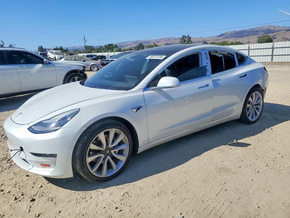 2018 TESLA MODEL 3 - 1
