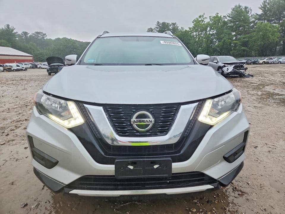 2018 NISSAN ROGUE SV 5