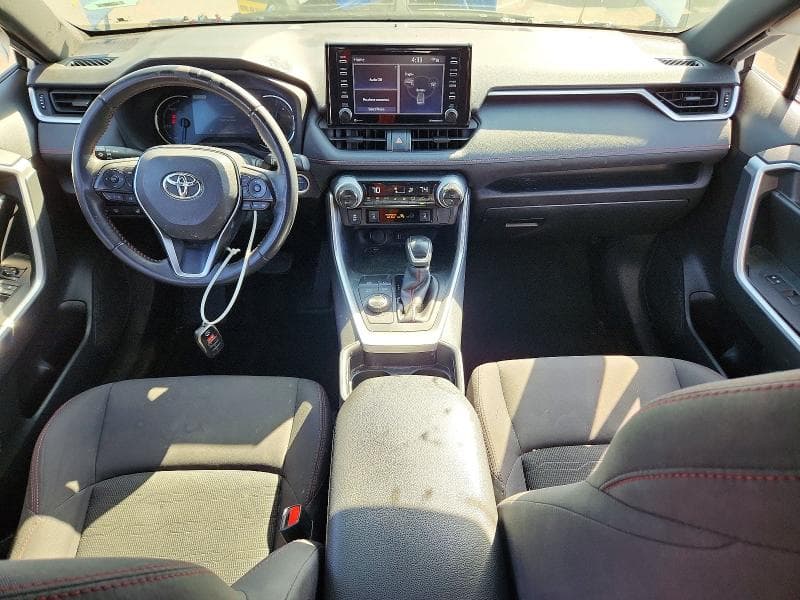 2021 TOYOTA RAV4 PRIME SE 8