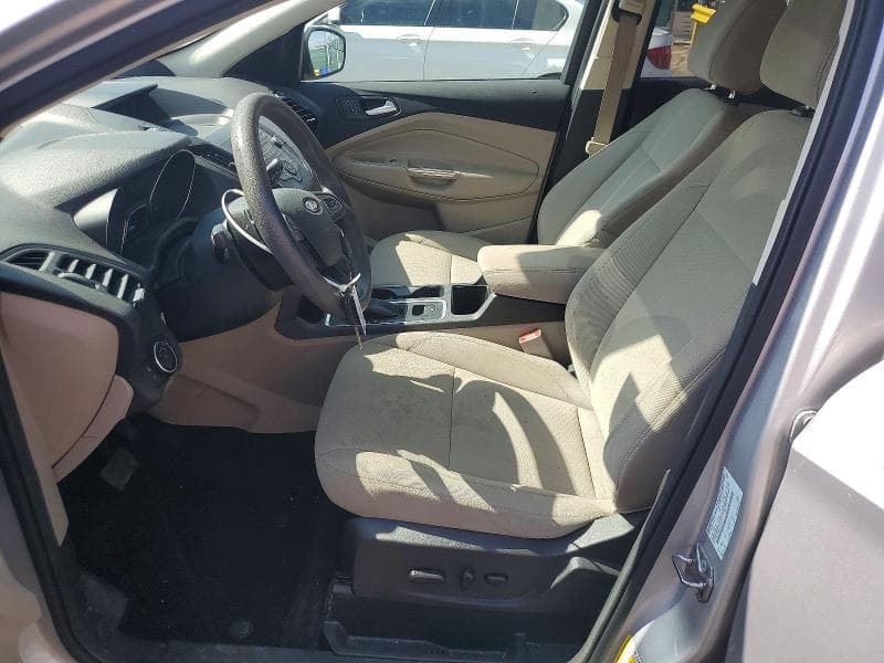 2017 FORD ESCAPE SE 7