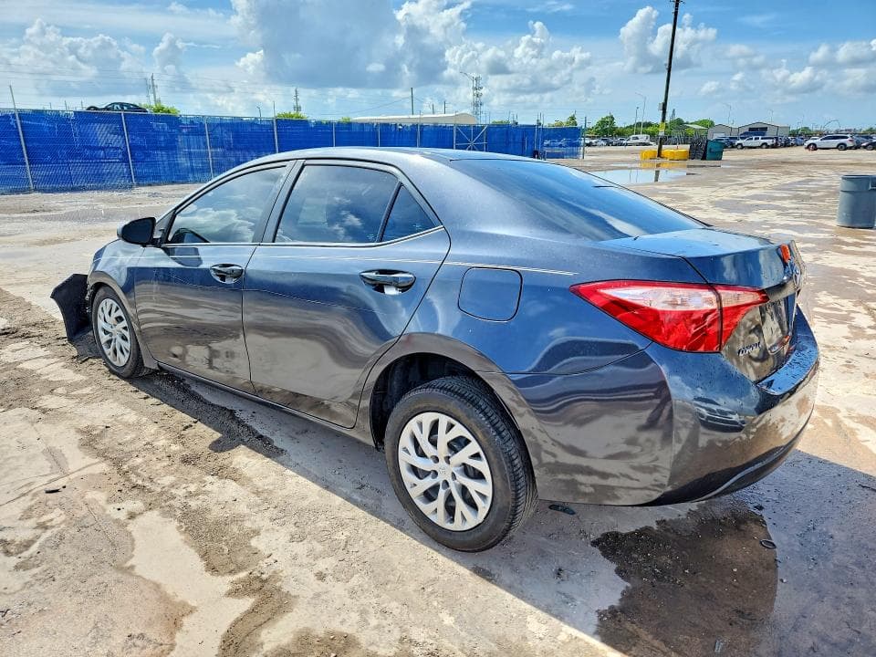 2019 TOYOTA COROLLA LE 2