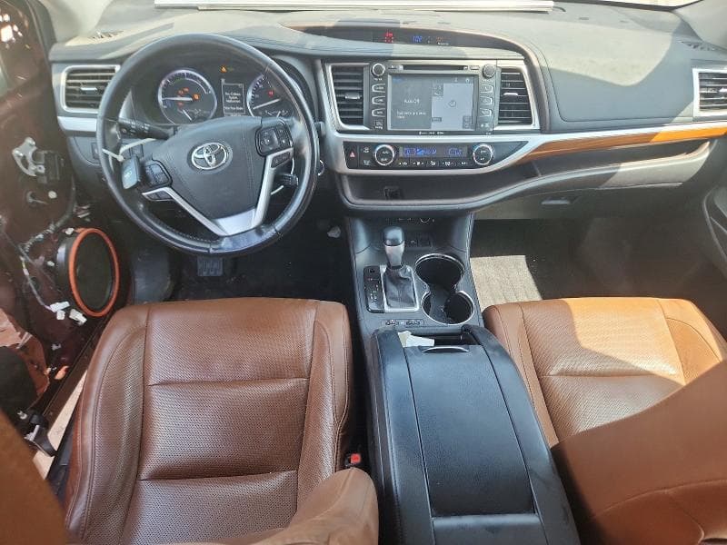 2017 TOYOTA HIGHLANDER HYBRID LIMITED 8