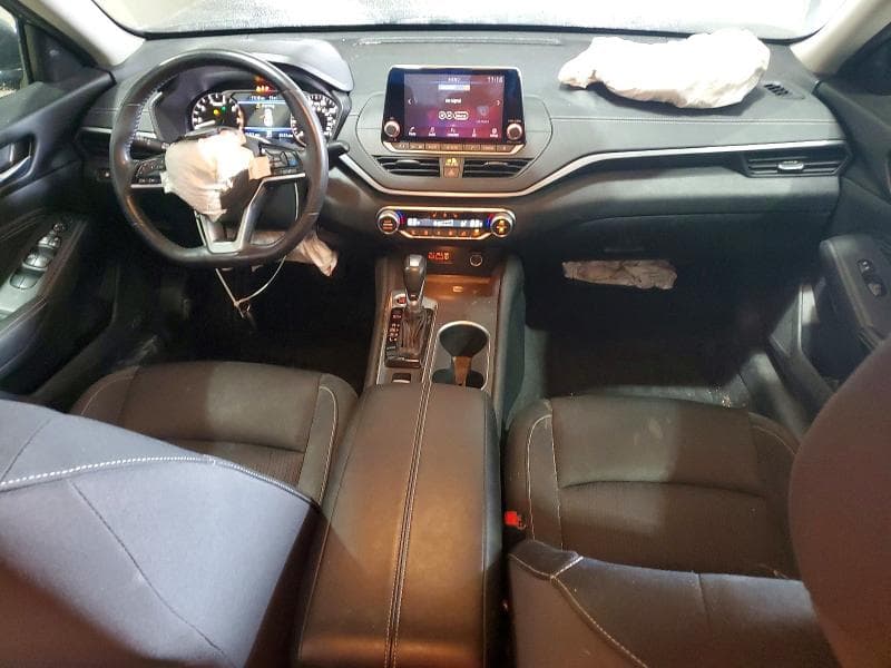 2019 NISSAN ALTIMA SV 8