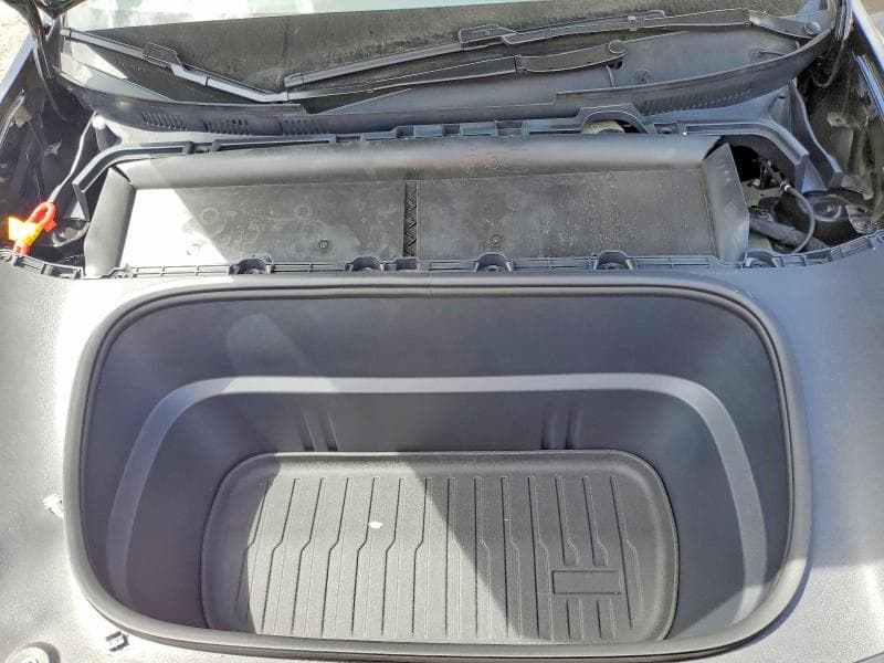 2026 TESLA MODEL Y 11