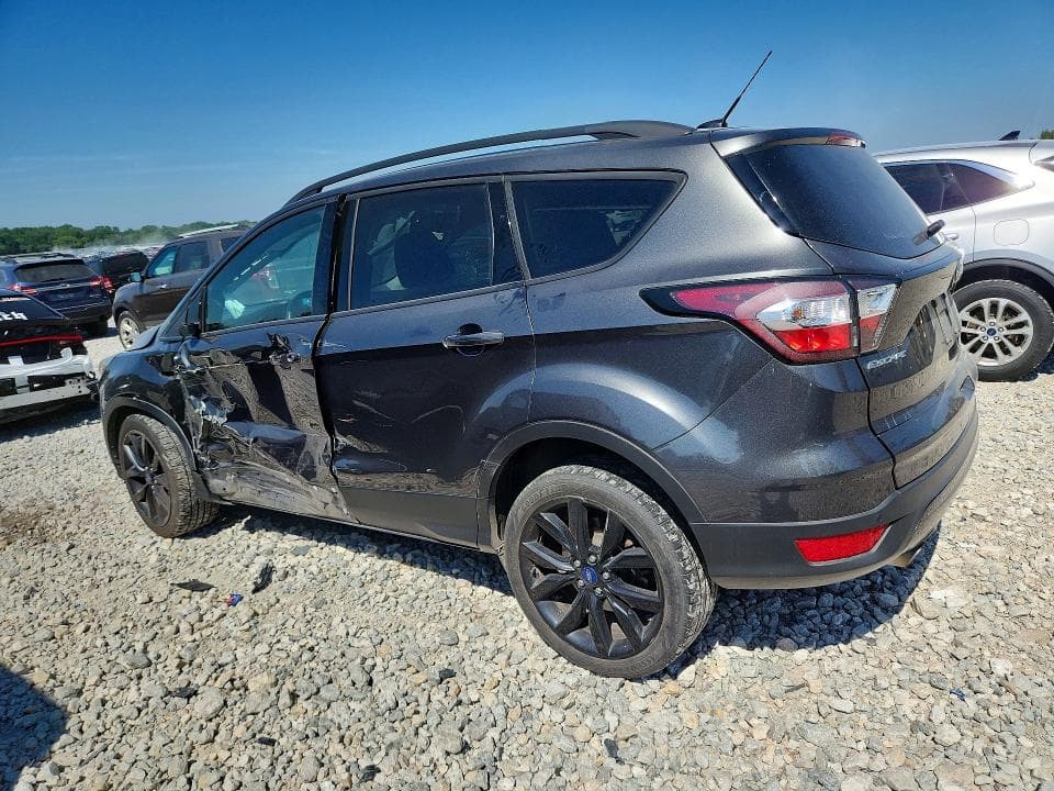 2017 FORD ESCAPE SE 2