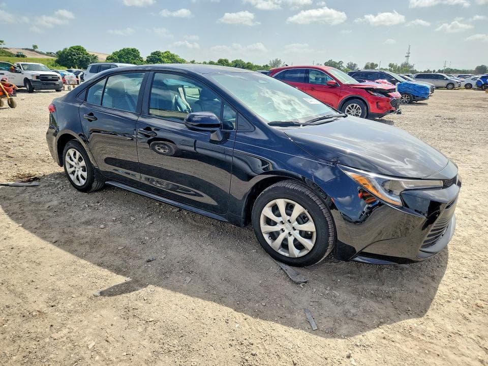 2026 TOYOTA COROLLA LE 4