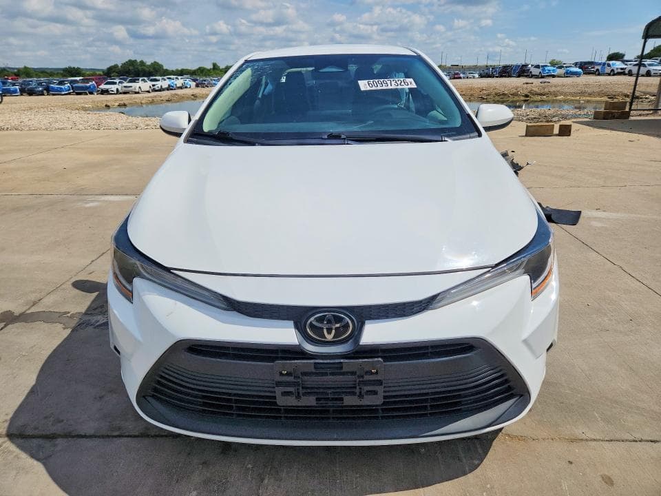 2023 TOYOTA COROLLA LE 5