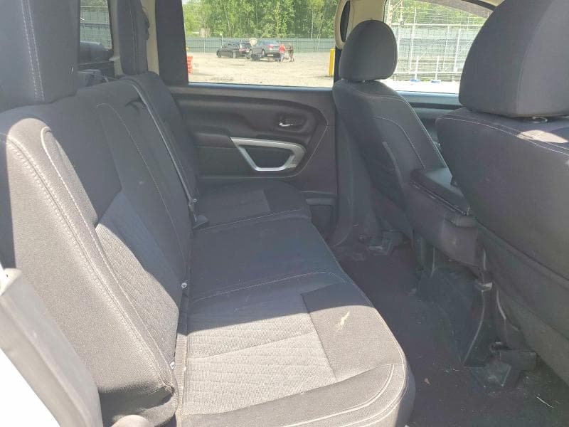 2018 NISSAN TITAN S 10