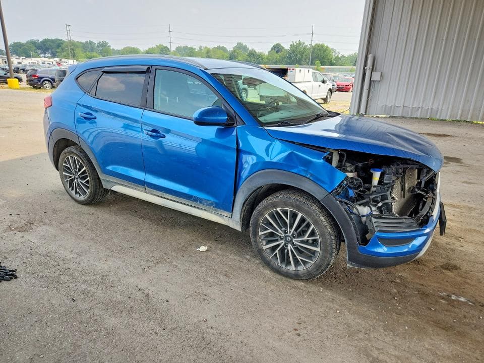 2020 HYUNDAI TUCSON SEL 4