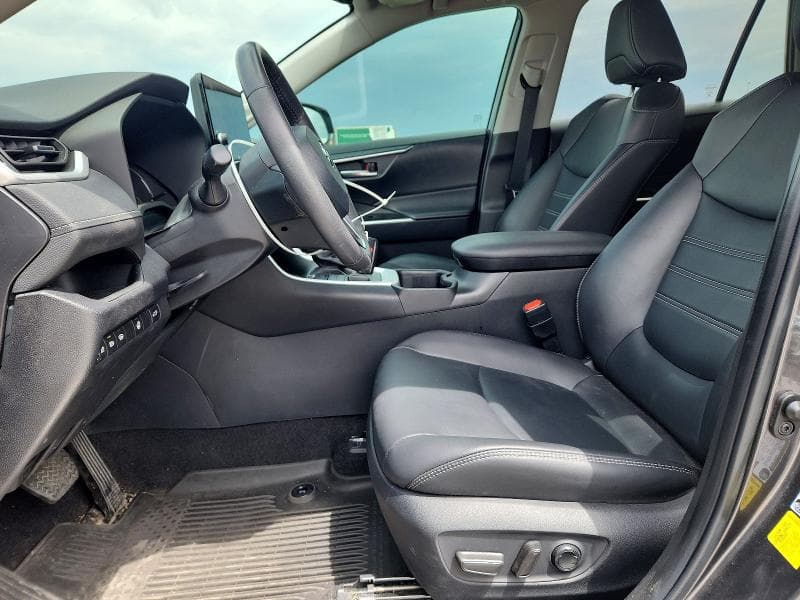 2024 TOYOTA RAV4 XLE PREMIUM 7