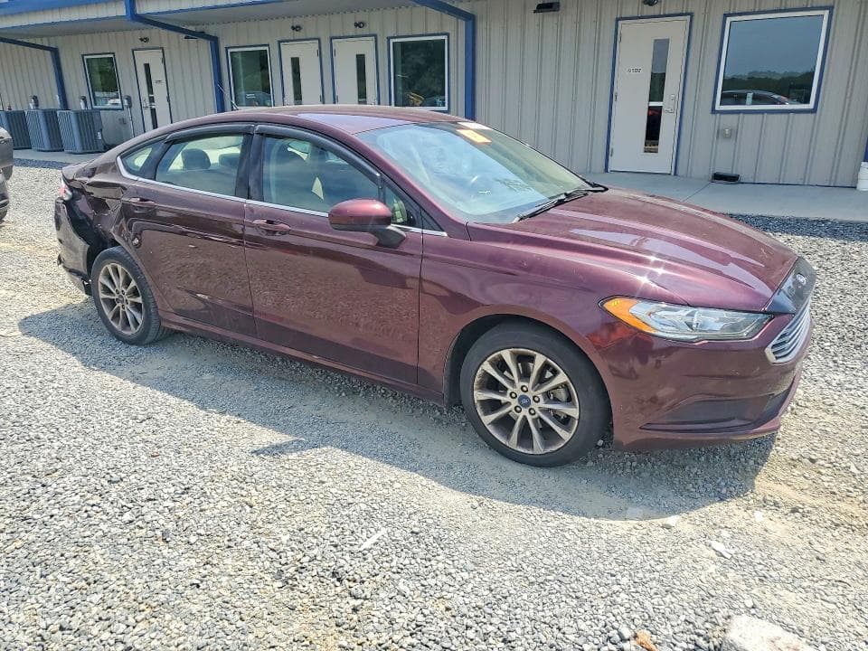 2017 FORD FUSION SE 4