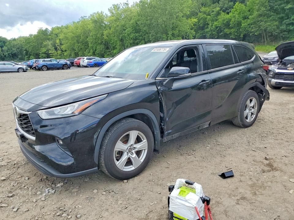 2020 TOYOTA HIGHLANDER LE - 1