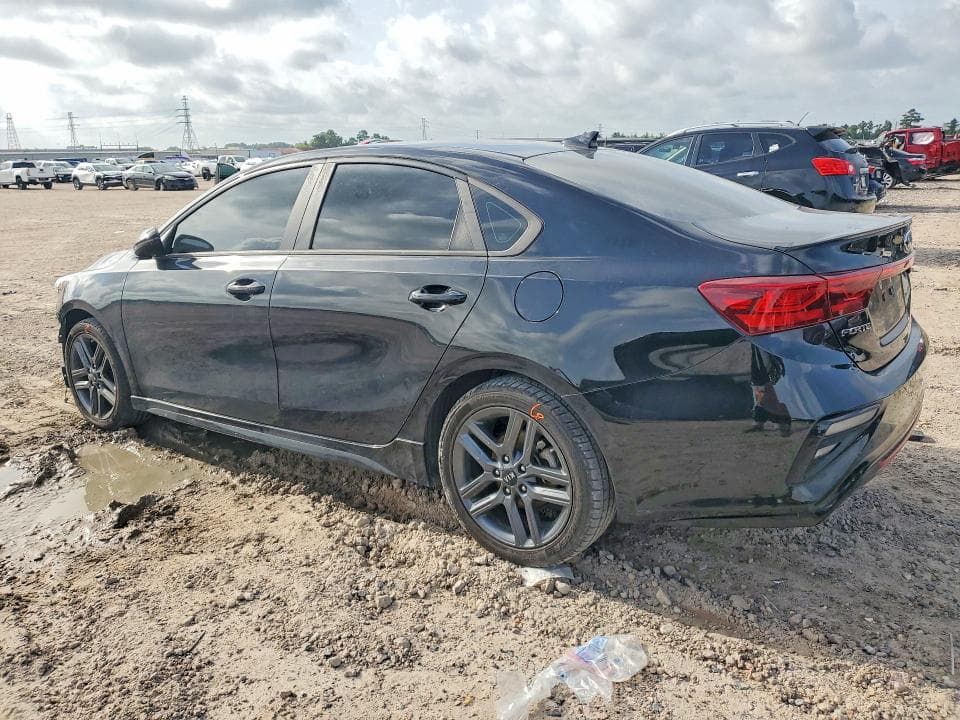 2021 KIA FORTE GT LINE 2