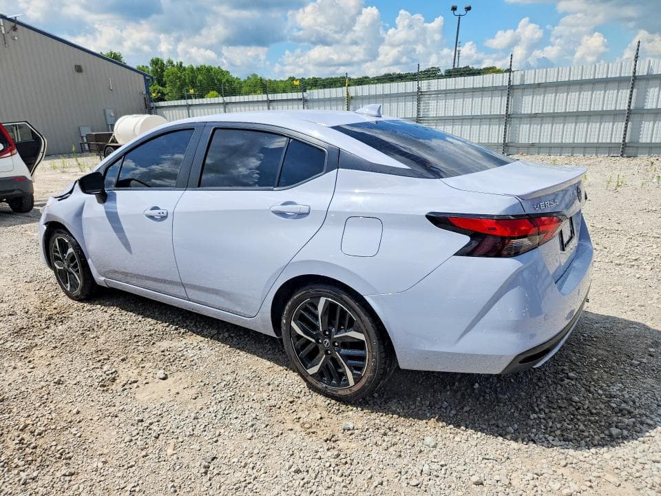 2024 NISSAN VERSA SR 2