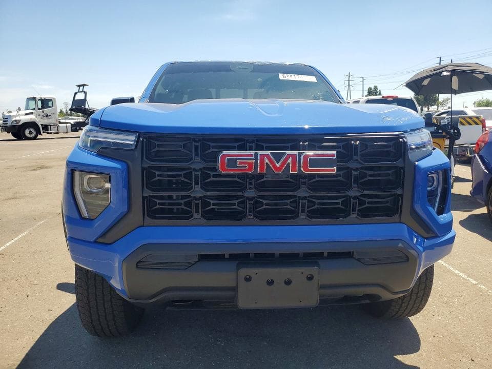 2026 GMC CANYON ELEVATION 5