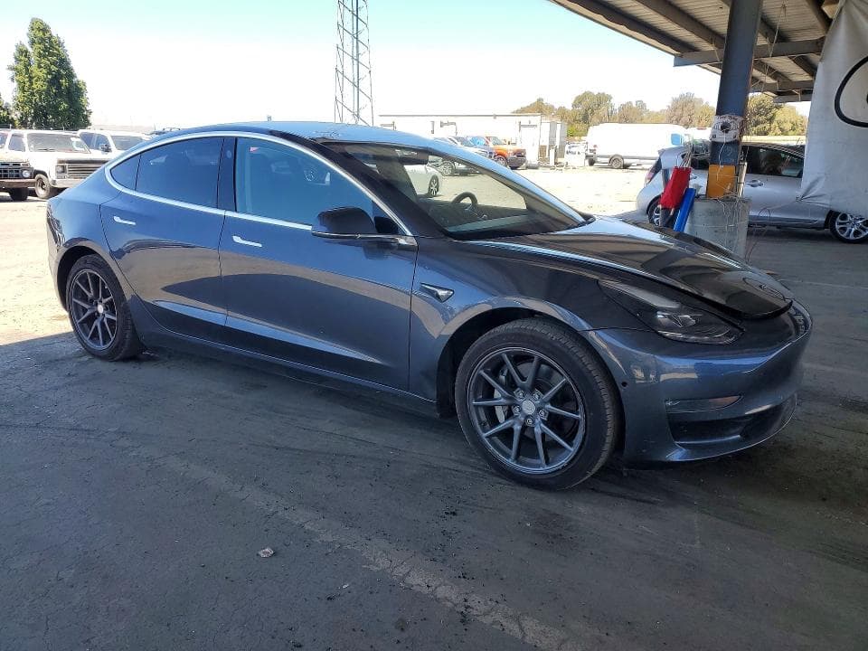 2019 TESLA MODEL 3 4