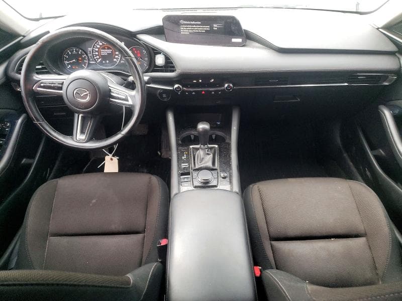 2020 MAZDA 3 SELECT 8