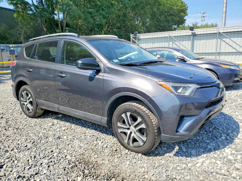 2018 TOYOTA RAV4 LE 4