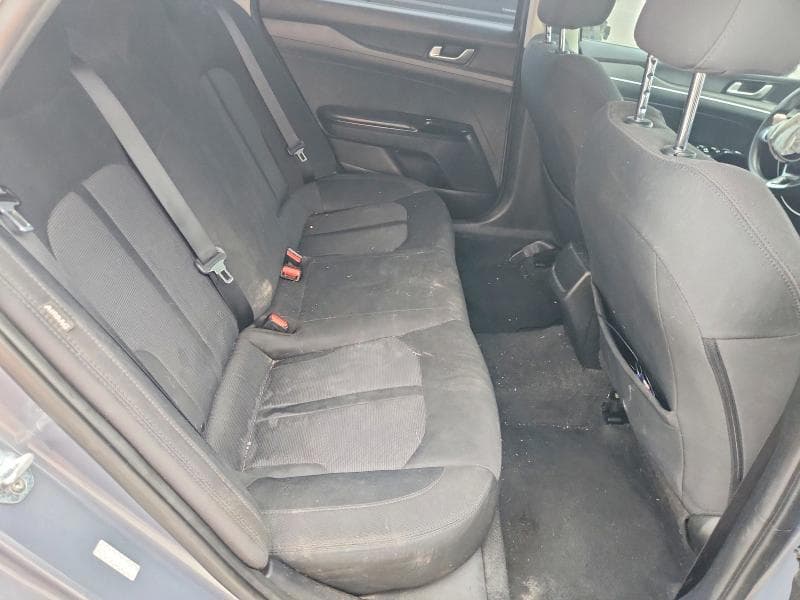 2021 KIA K5 LX 10