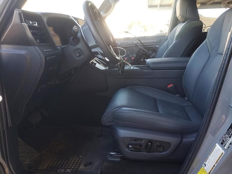 2026 LEXUS GX 550 OVERTRAIL+ 7