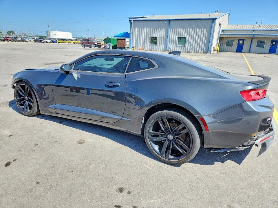 2018 CHEVROLET CAMARO LT 2