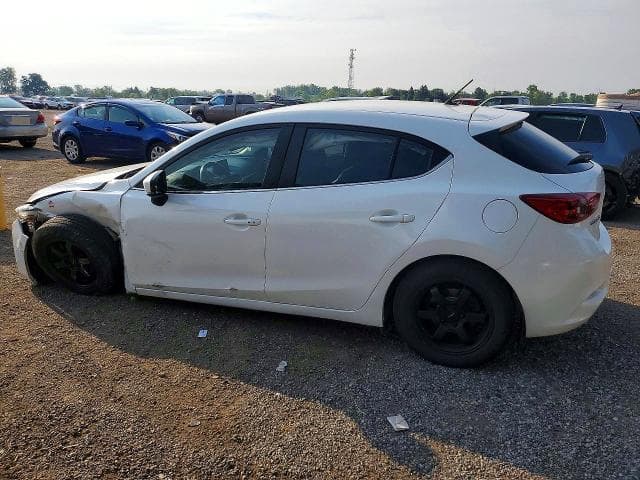 2018 MAZDA 3 TOURING 2