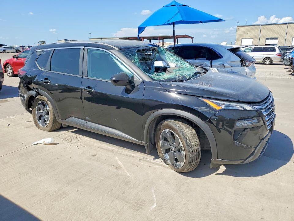 2026 NISSAN ROGUE SV 4