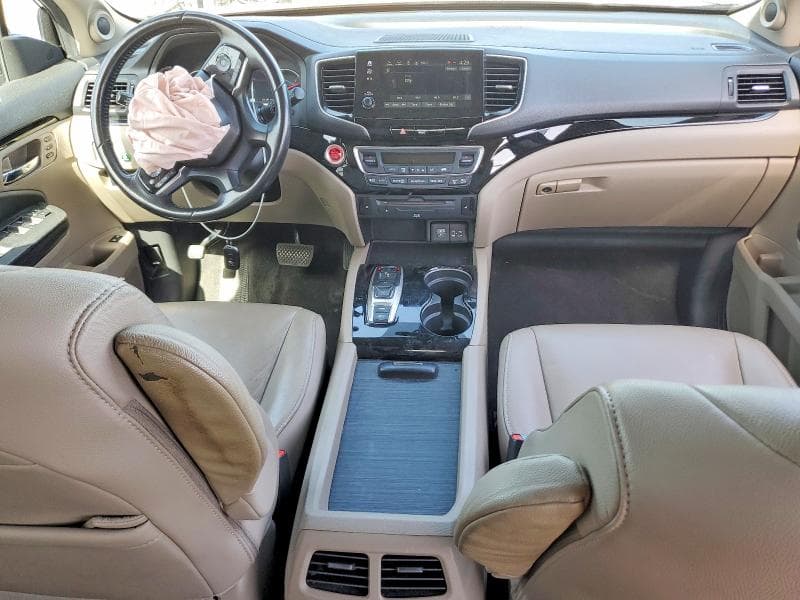 2019 HONDA PILOT TOURING 8