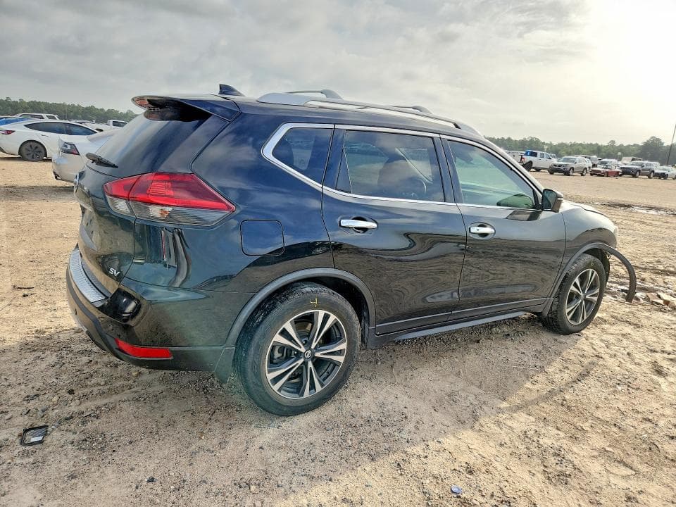 2020 NISSAN ROGUE SV 3