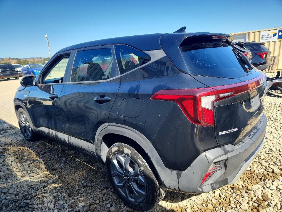 2026 KIA SELTOS LX 2