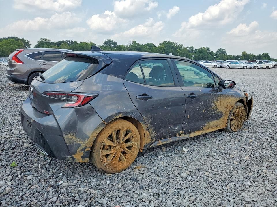 2022 TOYOTA COROLLA XSE 3