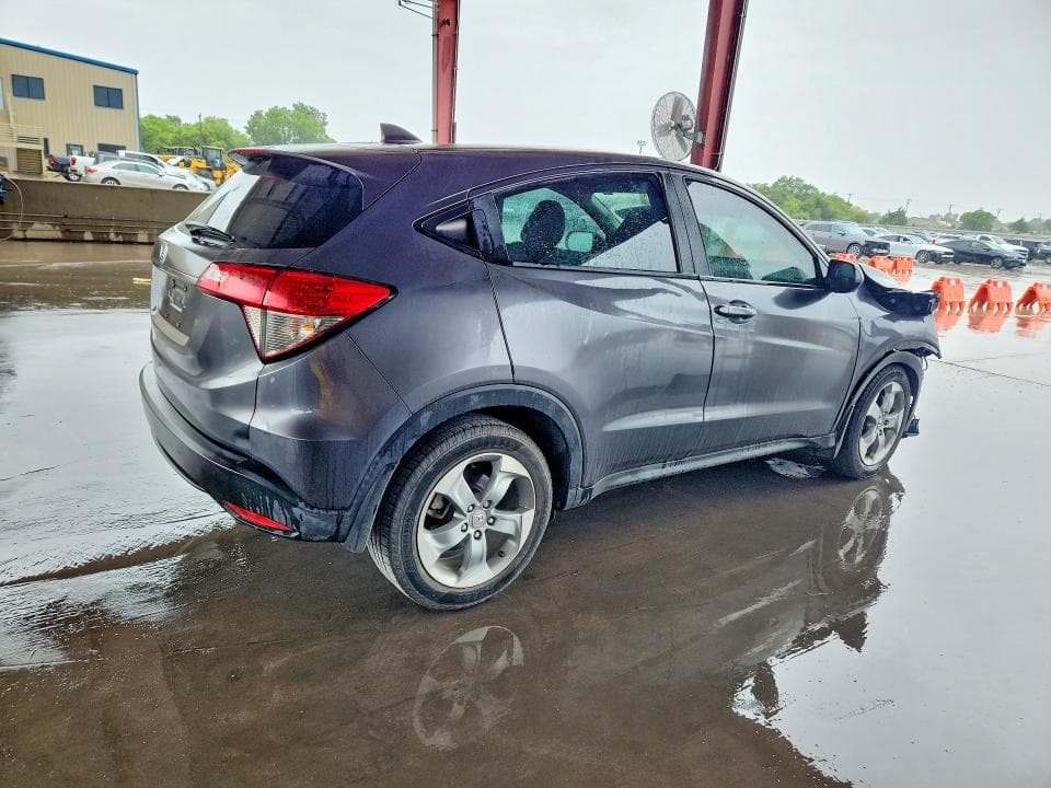2019 HONDA HR-V LX 3