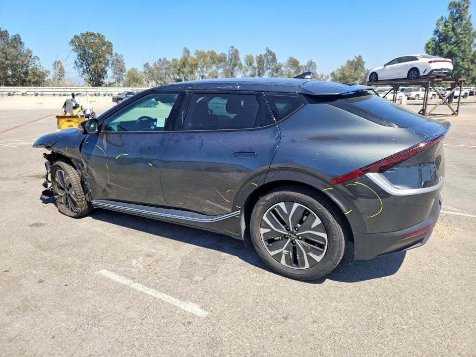2024 KIA EV6 LIGHT LONG RANGE 2