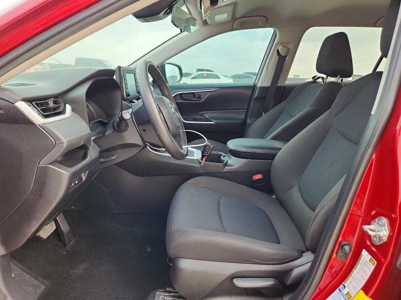 2022 TOYOTA RAV4 LE 7
