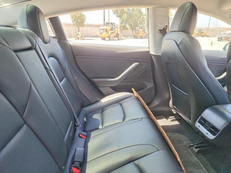 2018 TESLA MODEL 3 10