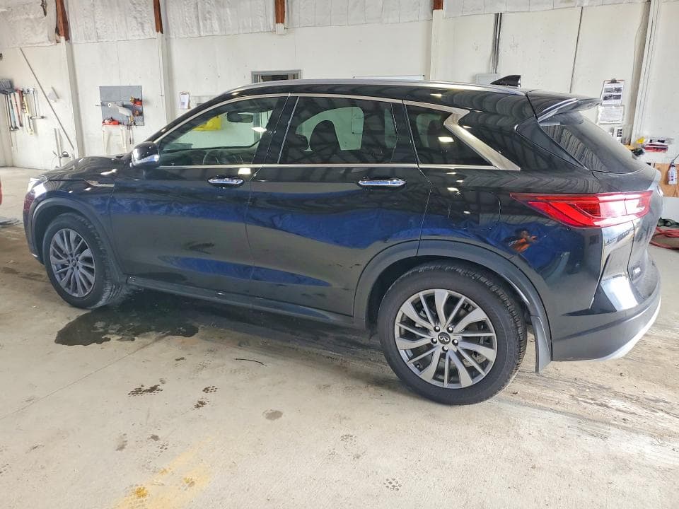 2025 INFINITI QX50 LUXE 2