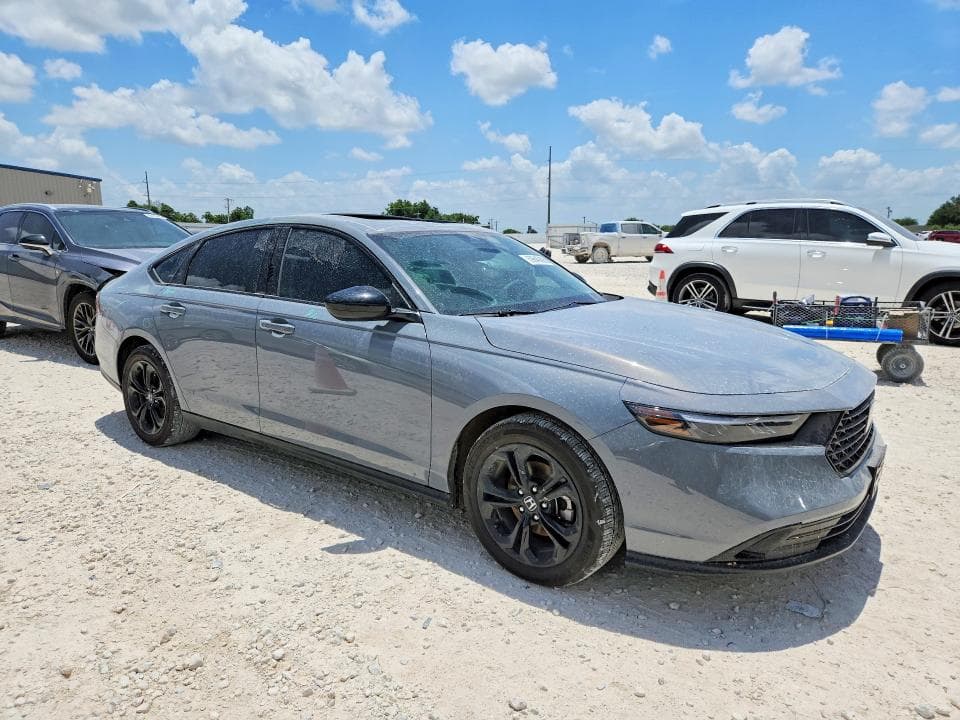 2025 HONDA ACCORD SE 4