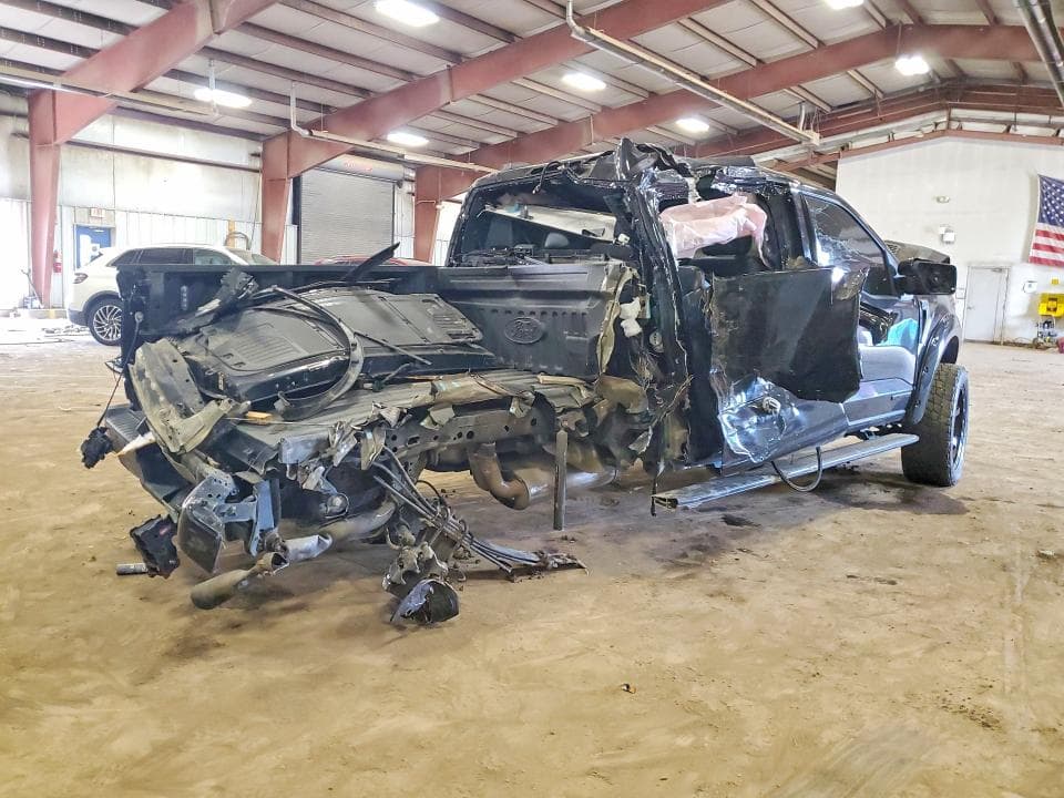 2023 FORD F150 SUPERCREW 3