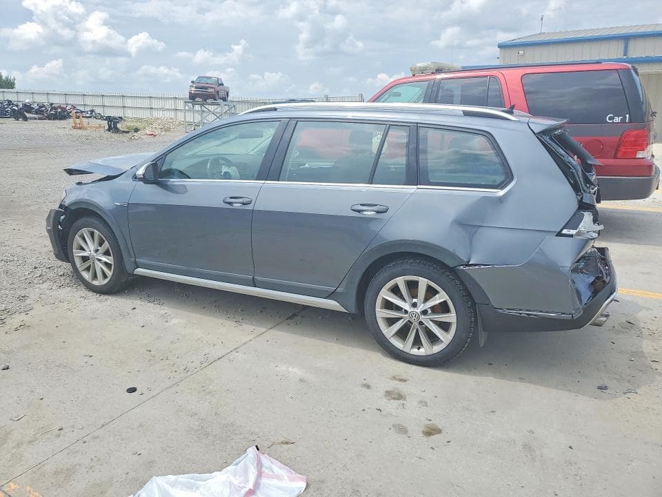 2017 VOLKSWAGEN GOLF ALLTRACK S 2