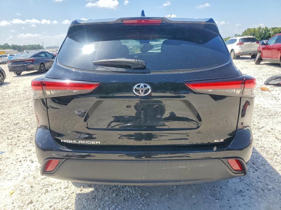 2023 TOYOTA HIGHLANDER XLE 6