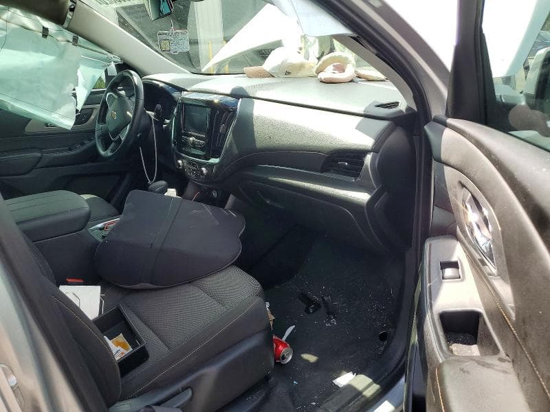 2021 CHEVROLET TRAVERSE LT 8