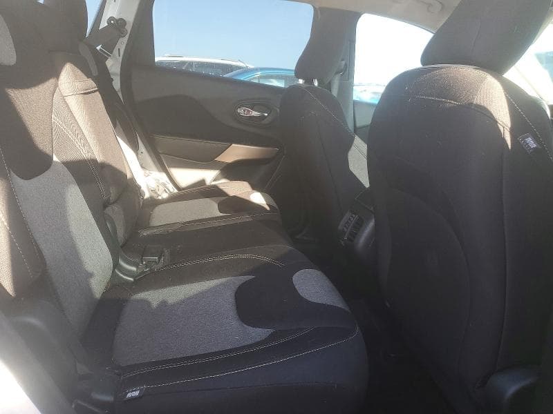 2018 JEEP CHEROKEE LATITUDE 11