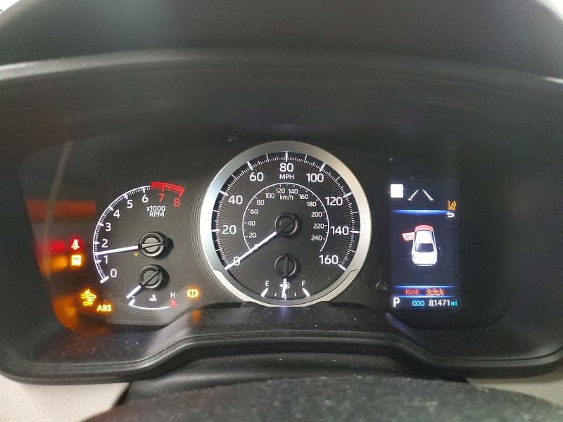 2021 TOYOTA COROLLA LE 9