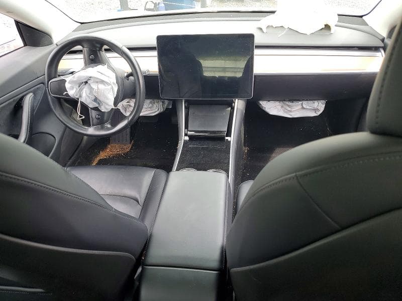 2018 TESLA MODEL 3 8