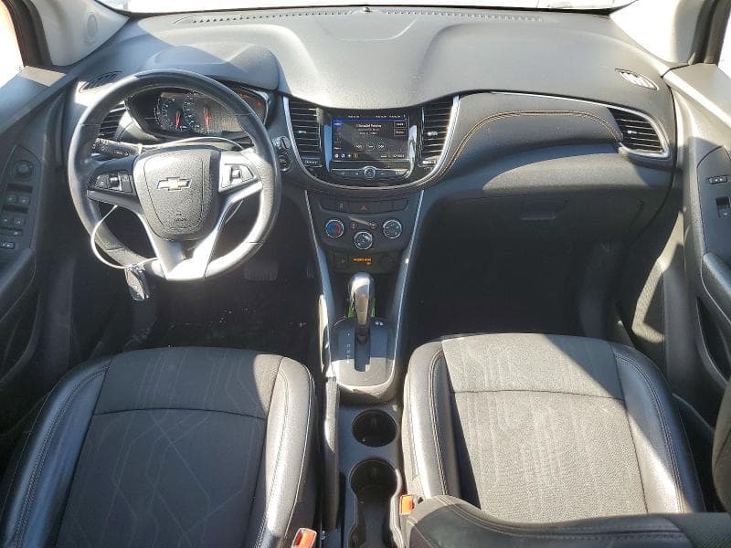 2021 CHEVROLET TRAX 1LT 8