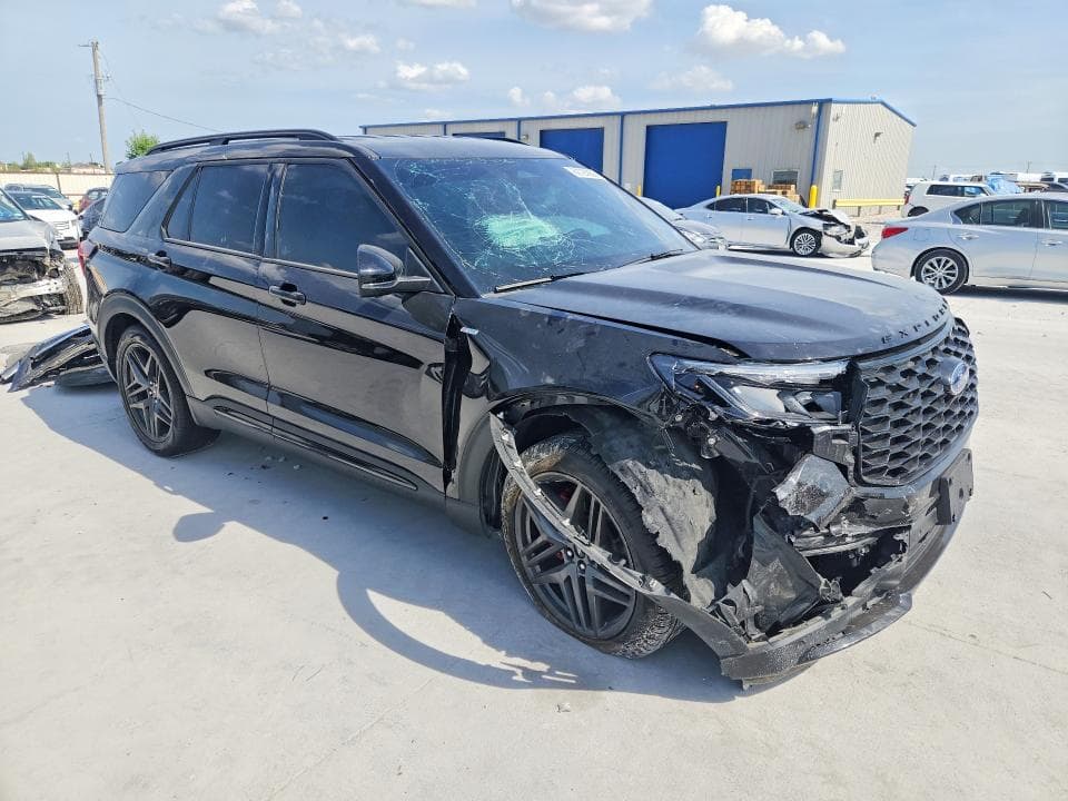 2025 FORD EXPLORER ST-LINE 4