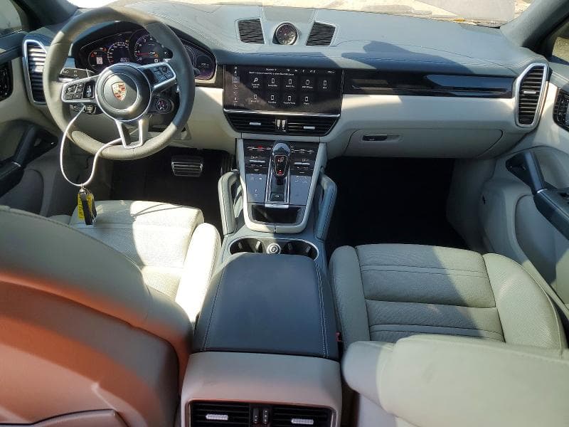2020 PORSCHE CAYENNE S COUPE 8
